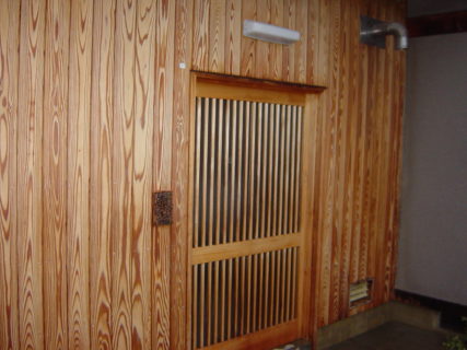 熊野市・木造住宅の外壁の既存施工写真